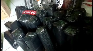 Kecap Manis Cap Ayam Jago & Kecap Majalengka - Isi 2 Botol