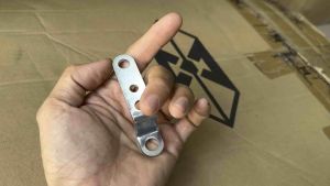 Pat Chân Gương Mẫu Z Chất Liệu Sắt Siêu Cứng [ 1 Chiếc ]
