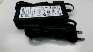 Ring Light Lampu Studio MODEL: L.T.E 0830 8V--3A