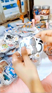 Ready Stock 20 pcs Waterproof Skateboard Laptop Luggage Car Graffiti Sticker 20 张贴纸手账贴纸福袋卡通创意可爱手帐贴儿童装饰水杯DIY