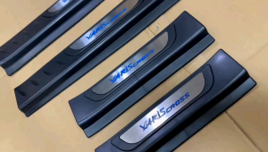 Sillplate Samping Yaris Cross 2023 2024 2025 Sporty Hitam Lampu / Non Led