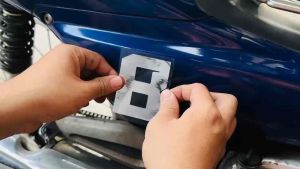 [ GIÁ 1 SỐ ] TEM DECAL SỐ CROM CAO 8 CM LỘT ĐƯỢC DÁN TRANG TRÍ XE