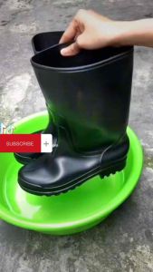 Ủng cao su ủng đi mưa chống nước màu Đen (Hàng VIỆT NAM Chất lượng Cao)