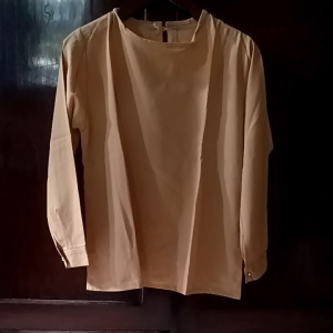 blouse/atasan thrift size XL