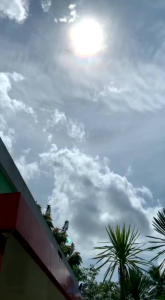 SUNSCREEN GLOW UP NANOTERA