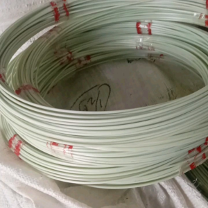 rujijerujfiber putih susu 2.5mm rol berat 1/2kg