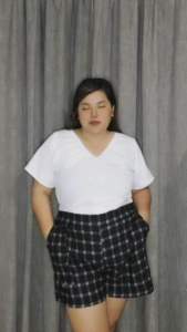 PLUS SIZE WOVEN PATCHED POCKET SHORTS: A ONE SIZE FITS ALL SOLUTION