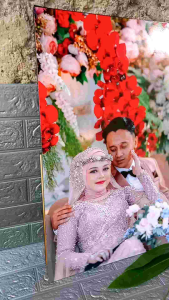 CETAK FOTO PLUS BINGKAI UKURAN JOMBO 60x40 SUDAH LAMINASY