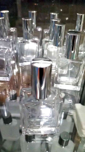 1 (LSN ) 12 PCS BOTOL PARFUM 15 ML TUTUP SILVER / BOTOL PARFUM KOSONG PX 159 KOTAK