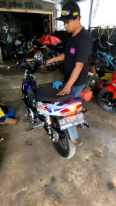 Knalpot Fiz R Force One: Tameng Suara Garing untuk Motor AHM