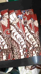 Batik Couple Ayah dan Anak Katun Solo Primisma Merah