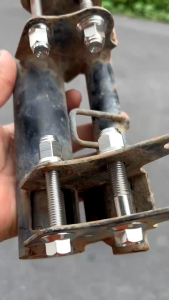 น๊อตแท่นเครื่องมีโอ/นูโว/ฟีโน่(ราคาต่อ 1 ชุด)