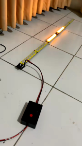 LAMPU LIGHT BAR STROBE PATWAL 6CHANEL 6MATA LED 10MODE  85CM 12VOLT/24VOLT 1PAKET MODUL+LAMPUNYA
