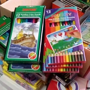 Joyko Pensil Warna (12 Warna)