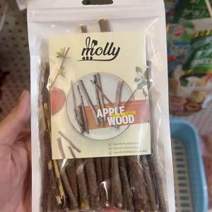 ไม้แอบเปิ้ลอบแห้ง ใช้รับฟันสัตว์์เลี้ยง #ยี่ห้อมอลลี่#molly