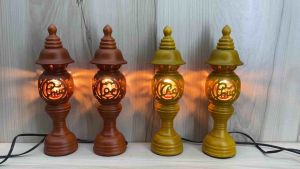 Đèn bàn thờ gỗ tràm khắc chữ Phúc Lộc Thọ cao 25cm