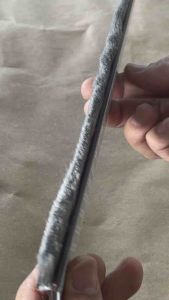 คิ้วกันแมลงสำหรับบานประตู ยาว 1เมตร เส้นละ