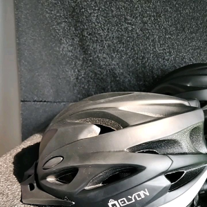 Helm Sepeda Universal: Pilihan Terbaik untuk Dewasa