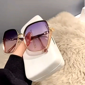 แว่นกันแดดผู้หญิงหรูหรา UV400 รุ่น Grandeur ดีไซน์ Luxury & Premium แว่นกันแดดเลนส์ Oversize ป้องกันแสงแดด