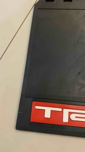 Karpet Lumpur TRD Tulisan Merah Putih & Karet Ceceret Spakbor Mobil