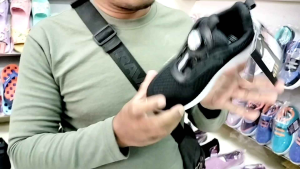 sepatu sekolah NEWERA putar terbaru Redy di toko iffa