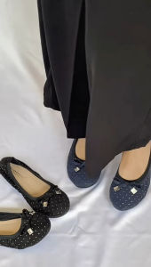 Sepatu Wanita Terbaru 2025: Tips & Pilihan Nyaman