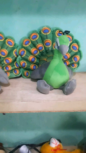 Boneka Burung Merak 30cm//boneka cocok untuk kado atau sovenir