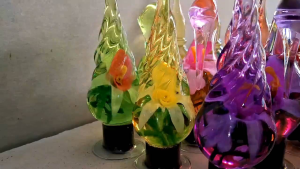 Hiasan Lemari Modern & Dekorasi Rumah Elegan