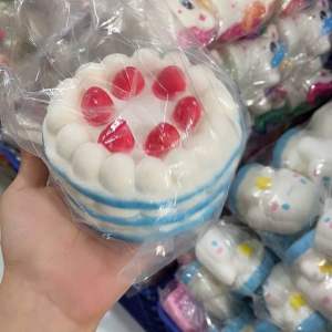 Mainan Squishy Kue Tar Jumbo Viral