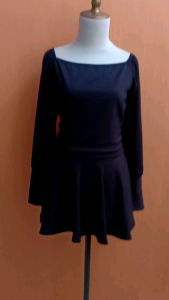 atasan wanita leher kotak hitam pekat M L cewek sabrina lengan panjang cute blouse