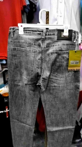 Celana Panjang Laki-Laki Desain Nyaman & Bahan Lembut