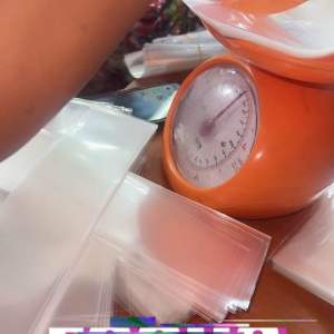 Plastik OPP 100gram: Aksesoris Plastik Kaca & Souvenir