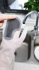 魔术洗碗手套 (2对) Magic Dishwashing Gloves你有用过#魔术手套 嘛⁉ 硅胶材质 防烫耐用👍 洗碗不再伤手,还能清理油烟机灶台的油垢,不仅防水防油污,耐滑不伤手,清洁起来还不费劲~ #厨房清洁神器 #颜色随机