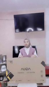 Led Aqua 32 inch 32inch AQT32K701 AQT 32K701 Android 11 Digital DVB T2 Netflix Playstore Bluetooth Wifi