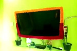 Bando TV LED 32 inch kain rasfur kombinasiSarung tv kotak LED.