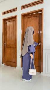 Jilbab Hijab Kerudung Instan Khimar Hanin / Jilbab Grosir Murah (bergo syari by khadijah)