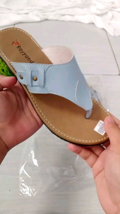 Sandal Wanita Dewasa Jepit Teplek Kekinian - Sandal Wanita Vina Simple Elegan Sandal Kulit Wanita Terbaru Sol Karet Anti Slip Rayyanda