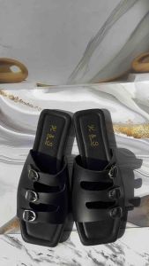 Sandal Wanita Flat Gesper: Desain Modern & Nyaman