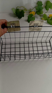 Rak keranjang gantung kamar mandi tempel / rak sabun sampo mandi serbaguna