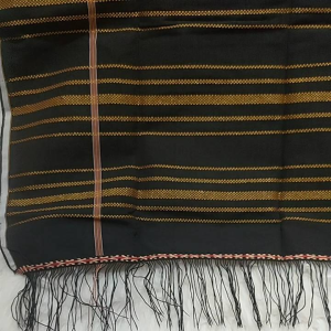 Uis Nipes Lurik Pakaian Adat Wanita Karo