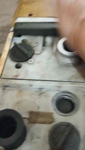 Bơm Hút Chân Không  1 /3 hp Anh Quốc  New 90% . Chạy 1 pha 220v  Kho Saigon