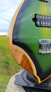 พิณไฟฟ้า งานสี บอดี้ไม้ประดู่แดง 15 เฟร็ท 1pu ตัดคอยล์ ปรับเล่นได้ 3 เสียง งานไม้ชิ้นเดียว