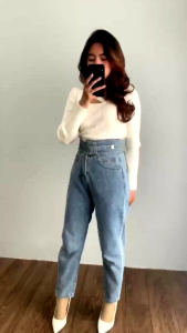 Celana Jeans Wanita Highwaist: Pilihan Celana Panjang Import yang Tepat
