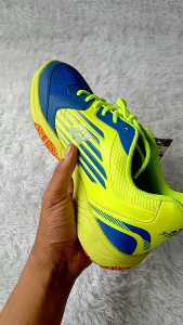 sepatu badminton folly volly terbaru pria wanita yonex terlaris