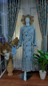 Gamis Rayon Twill Cantik – Corak Bunga Besar Bikin Anggun!