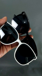 Kacamata Hitam Wanita & Pria: Desain Trendy & Murah COD