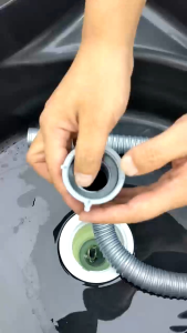 Shampoo Bed Drain Hose Extension with Connector – Flexible Universal Pipe for Salon Sink 发廊洗头床万用排水管带接头 可延长软管 美发店专用