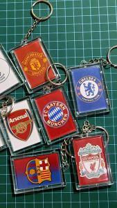 siheppy gantungan kunci / ganci akrilik kotak bening logo klub bola