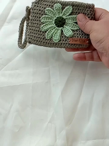 Dompet Koin Rajut Mini Bunga Daisy