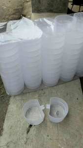 1 set isi 2 cepuk wadah pakan minum burung tipe D1 lentur anti pecah